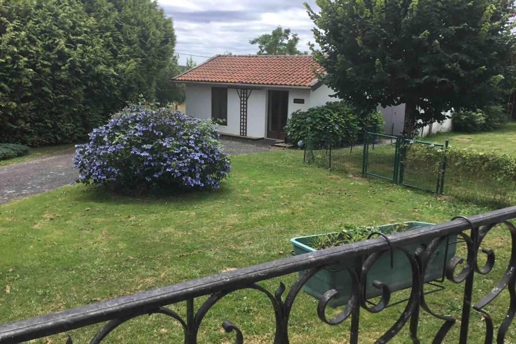 فيلا Breesfalt Gite Accomodation Maisonnais-Sur-Tardoire المظهر الخارجي الصورة
